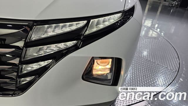 Hyundai Tucson Hybrid 2022 — Photo 13/31