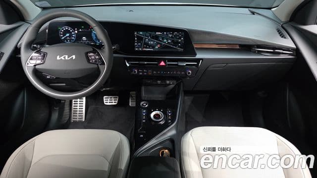 Kia Niro 2024 — Фото 7/20