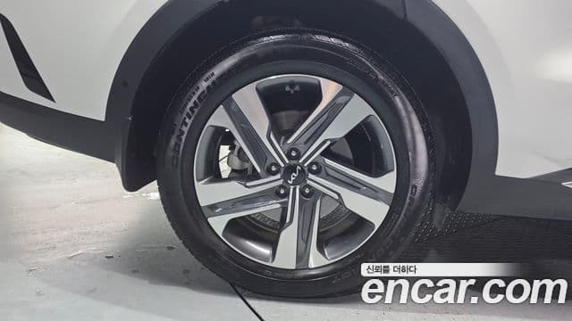 Kia Sorento 2022 — Фото 5/20