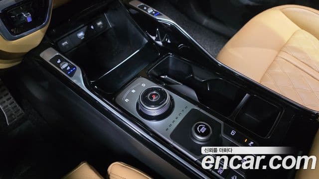 Kia Sorento 2022 — Фото 9/20
