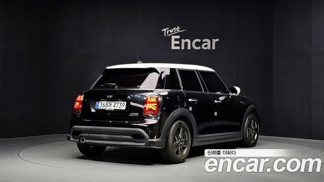 Mini Cooper 2022 — Photo 20/20