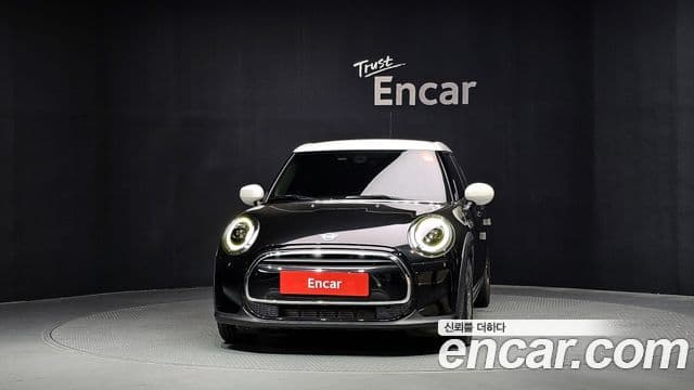 Mini Cooper 2022 — Photo 3/20