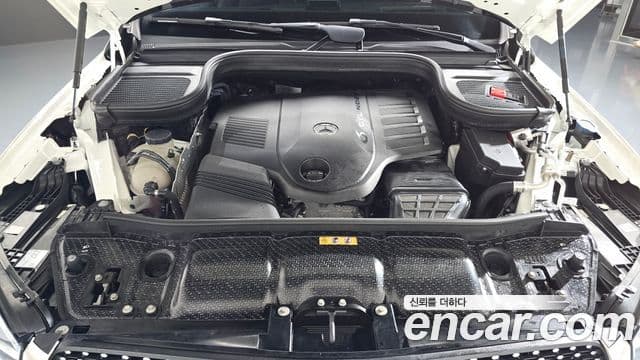 Mercedes-Benz GLE-Class 2021 — Şəkil 6/20