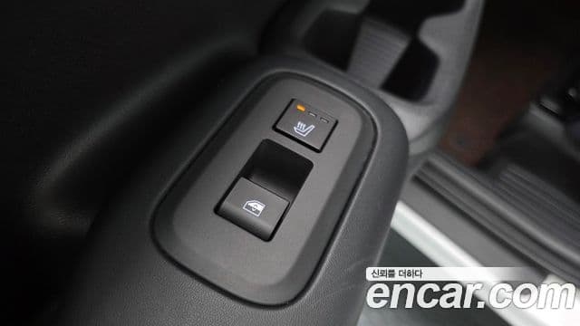 Hyundai Santa Fe 2024 — Photo 14/33