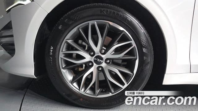 Kia K5 2023 — фото 5 из 20