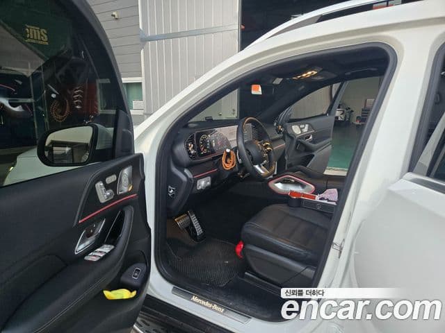 Mercedes-Benz GLS-Class 2025 — Фото 8/16