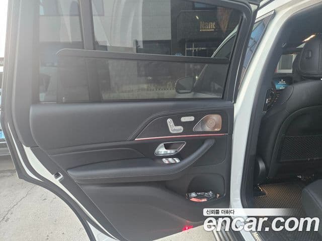 Mercedes-Benz GLS-Class 2025 — Фото 11/16