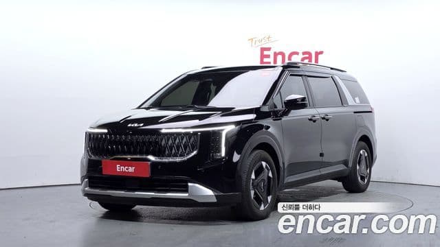 Kia Carnival 2024 — Фото 1/20