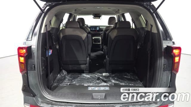 Kia Carnival 2024 — Фото 20/20