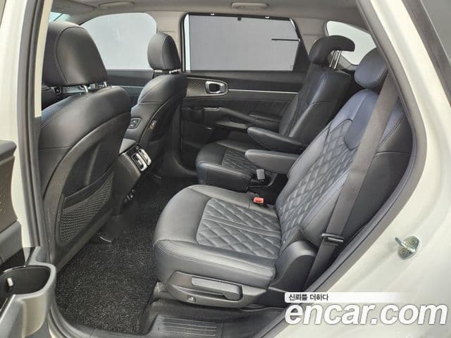 Kia Sorento 2020 — фото 8 из 20