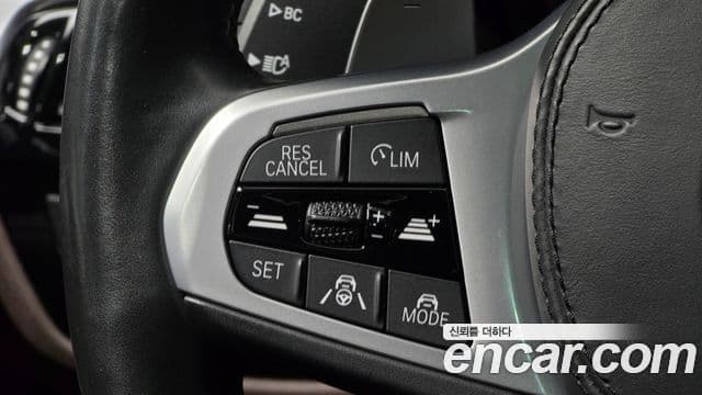 BMW 5 Series 2021 — Şəkil 18/20