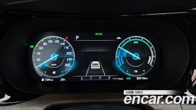Kia K5 2021 — Şəkil 8/20