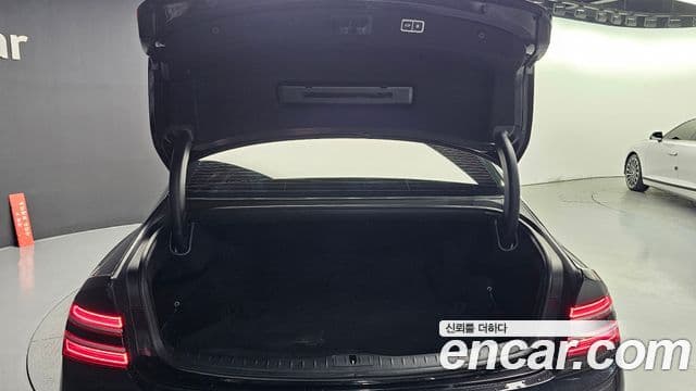 Genesis Electrified G80 2022 — Şəkil 20/20