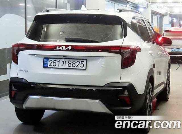 Kia Seltos 2023 — Şəkil 3/20