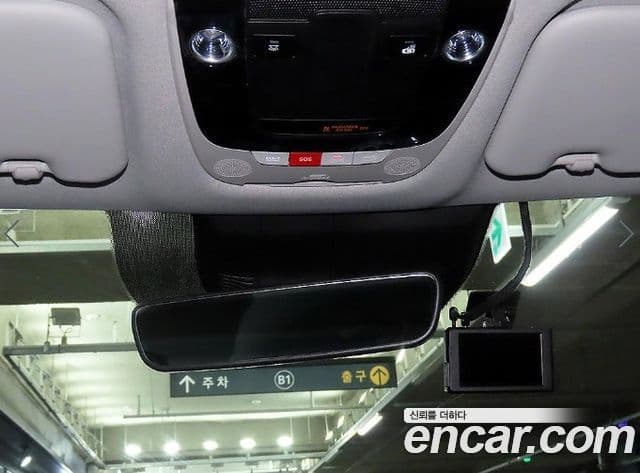 Kia Seltos 2023 — фото 14 из 20