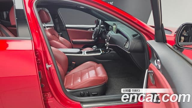 Kia Stinger 2020 — Şəkil 11/20