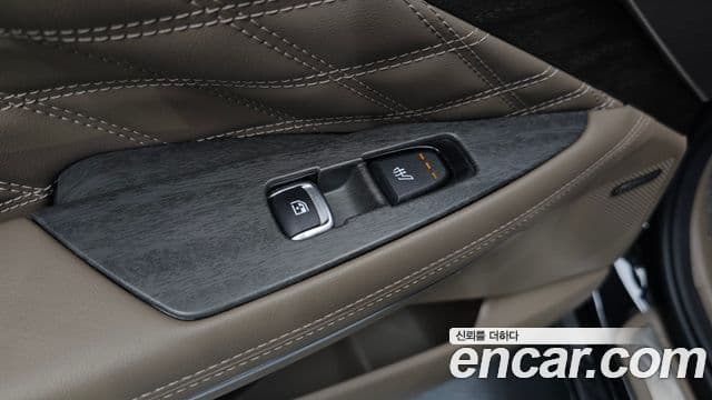 Kia K8 2022 — Şəkil 19/20