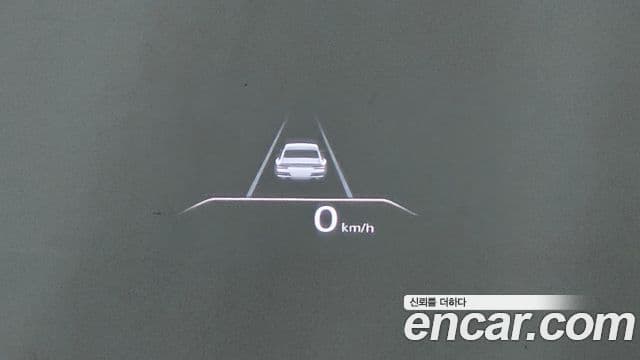Genesis Electrified G80 2020 — Şəkil 17/20
