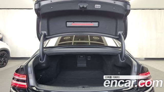 Genesis Electrified G80 2020 — фото 20 из 20