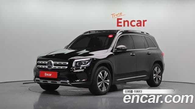 Mercedes-Benz GLB-Class 2021 — Фото 1/20