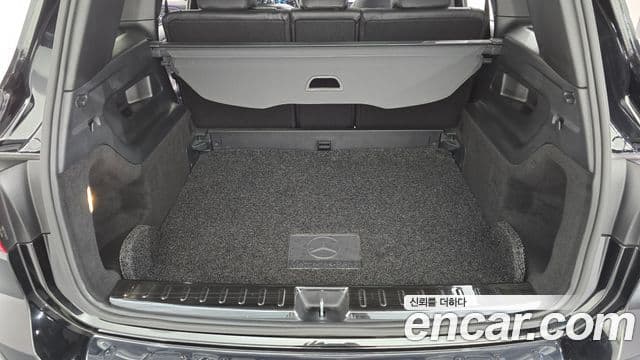 Mercedes-Benz GLB-Class 2021 — Фото 17/20