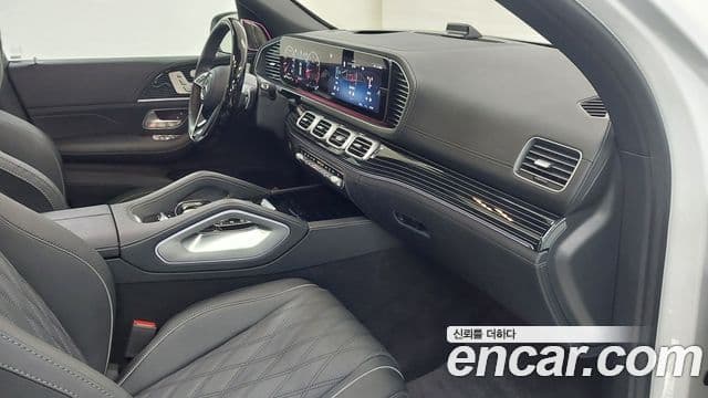 Mercedes-Benz GLS-Class 2025 — Фото 12/18