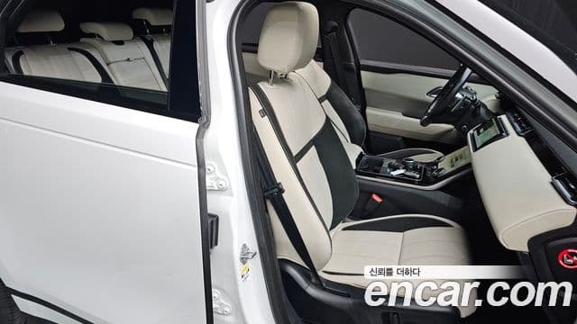 Land Rover Range Rover Velar 2018 — Şəkil 20/32