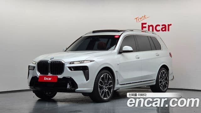 BMW X7 2025 — Photo 10/20
