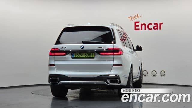 BMW X7 2025 — Photo 15/20