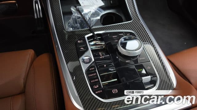 BMW X7 2025 — Photo 3/20