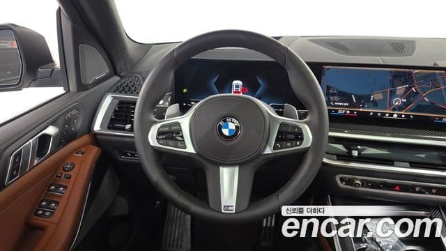 BMW X7 2025 — Photo 1/20
