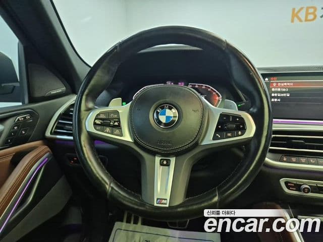 BMW X6 2022 — ფოტო 17/19