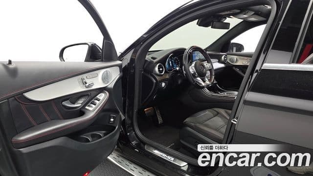 Mercedes-Benz GLC-Class 2020 — Photo 14/32