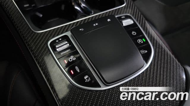 Mercedes-Benz GLC-Class 2020 — Photo 2/32