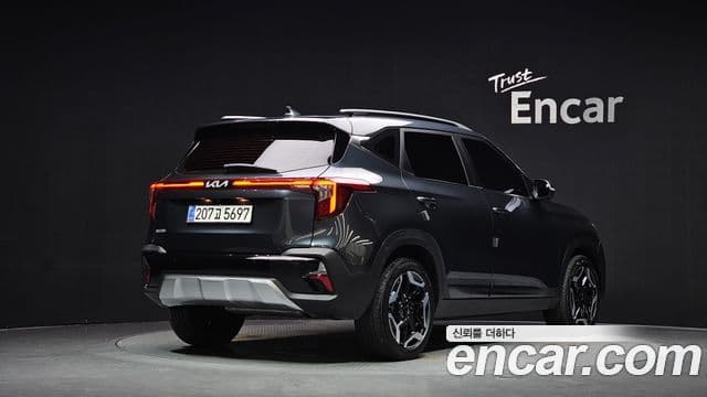 Kia Seltos 2025 — ფოტო 2/20