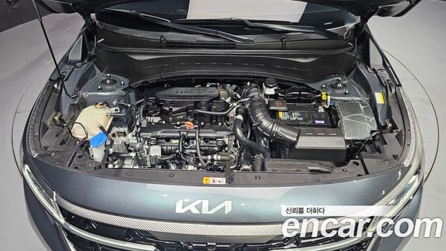 Kia Seltos 2025 — ფოტო 6/20