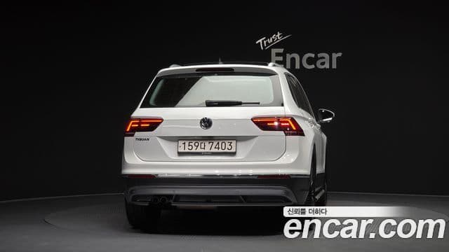 Volkswagen Tiguan 2020 — Фото 3/20