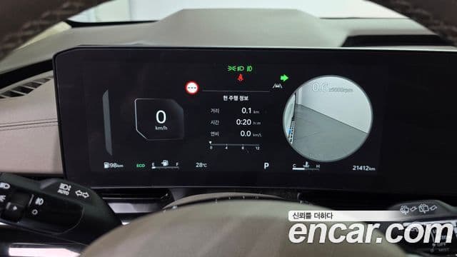Kia Carnival 2024 — Фото 8/20