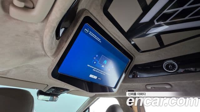 Kia Carnival 2024 — Фото 18/20
