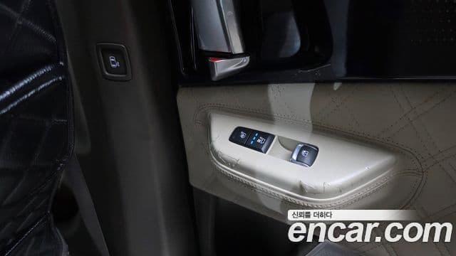 Kia Carnival 2024 — Фото 19/20