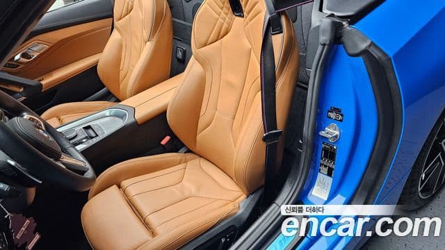 BMW Z4 2021 — фото 11 из 20