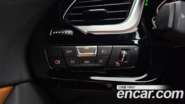 BMW Z4 2021 — фото 17 из 20