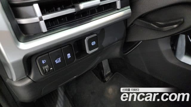 Hyundai Santa Fe 2023 — фото 20 из 20