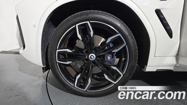 BMW X4 2025 — ფოტო 5/20