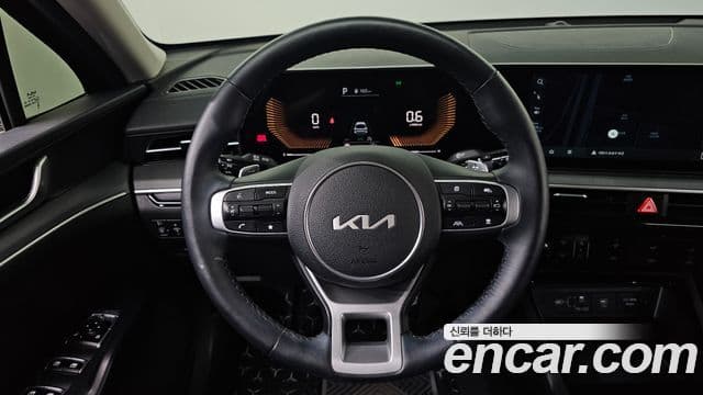 Kia K5 2025 — Şəkil 15/20
