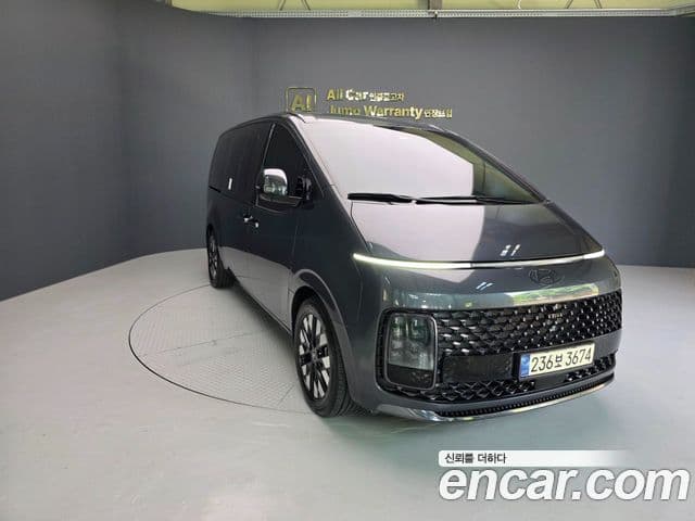 Hyundai Staria 2024 — ფოტო 2/20