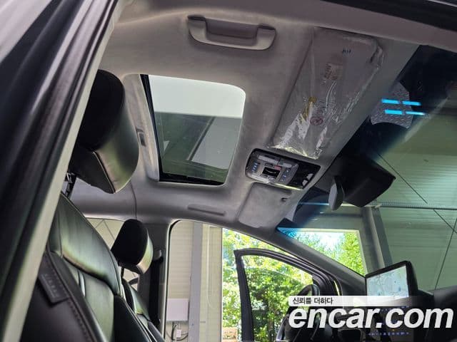 Hyundai Staria 2024 — ფოტო 5/20