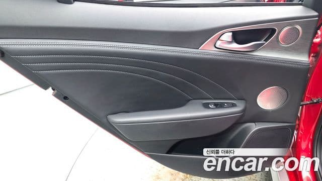 Kia Stinger Meister 2021 — ფოტო 8/35