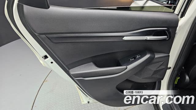 Kia Seltos 2019 — Şəkil 4/32