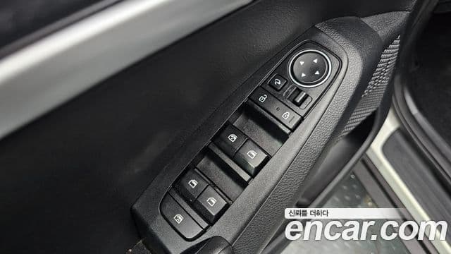 Kia Seltos 2019 — Şəkil 30/32